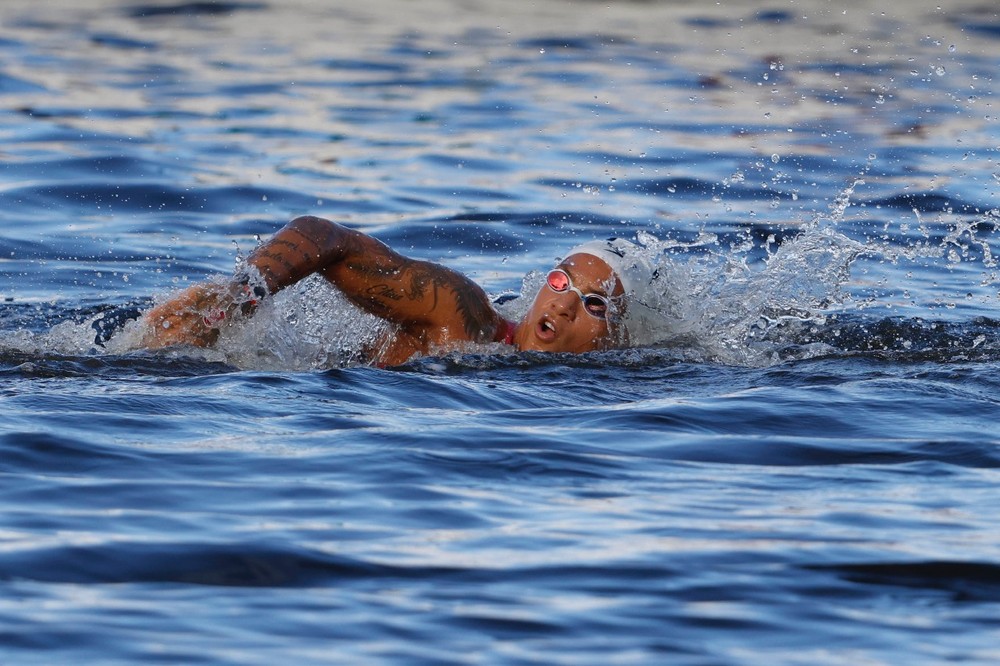 Ana Marcela Cunha é campeã olímpica na maratona aquática em Tóquio