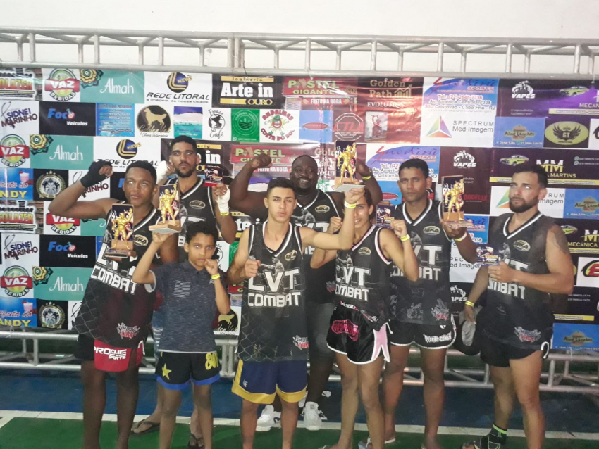 Atletas de SFI brilham em competição estadual de kickboxing na Região dos Lagos