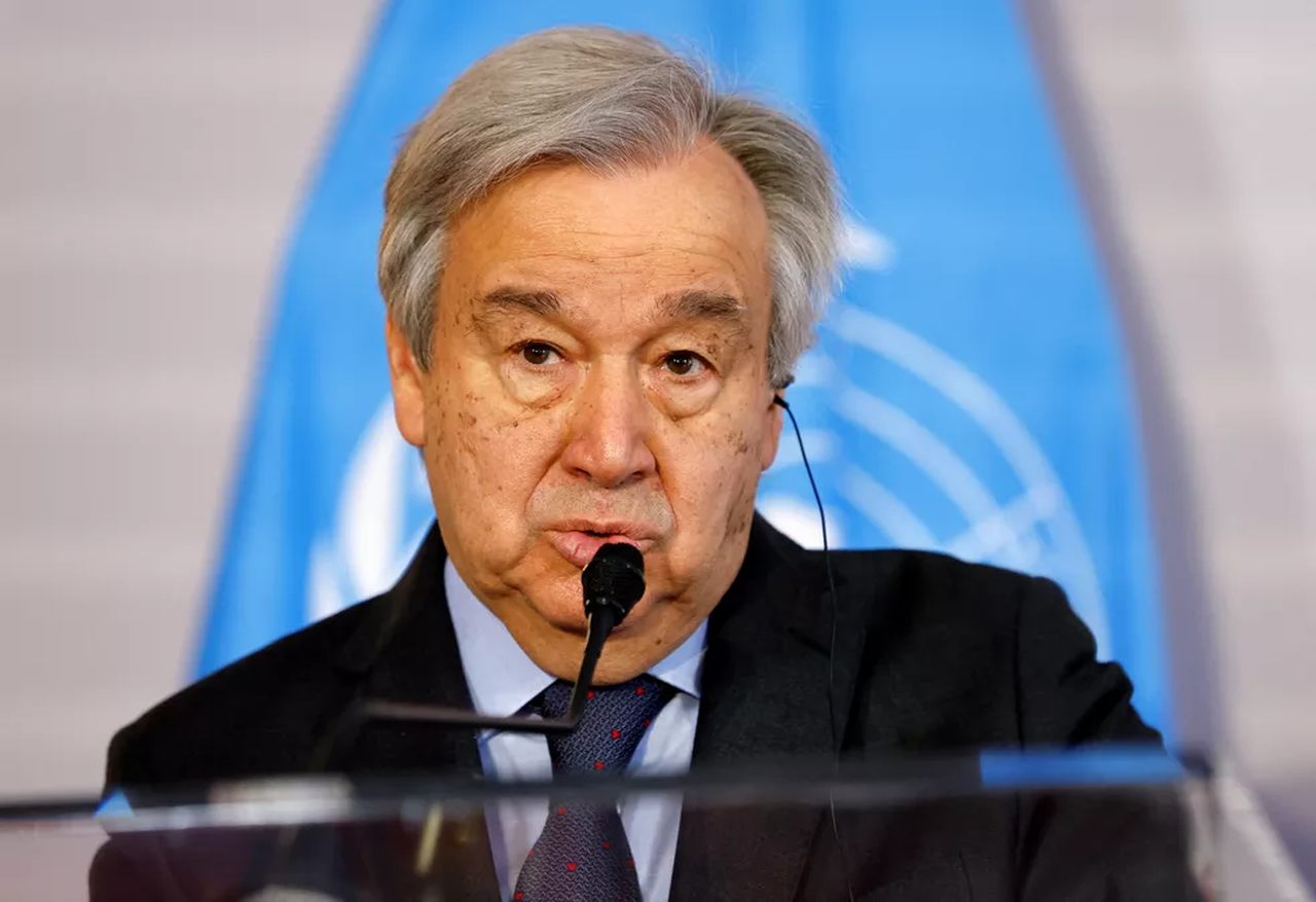 Humanidade está a um ‘erro de cálculo da aniquilação nuclear’, diz chefe da ONU